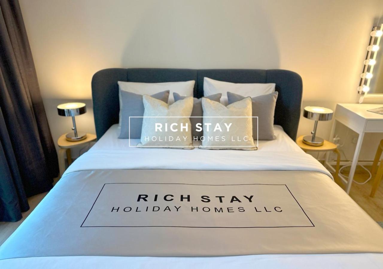 Апартаменти Upgraded 1br In Downtown With Burj Khalifa View Дубай