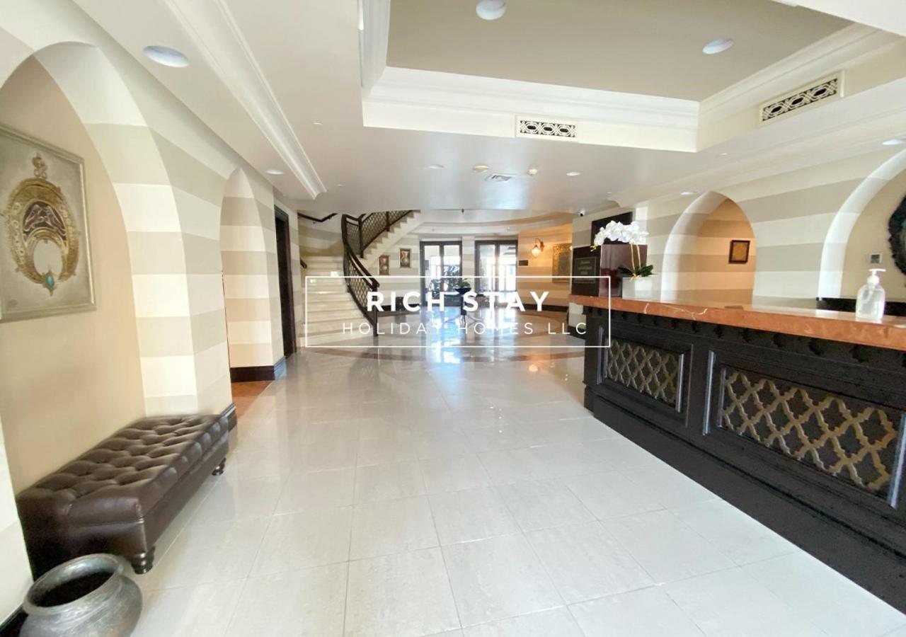 Upgraded 1br In Downtown With Burj Khalifa View Апартаменти Дубай